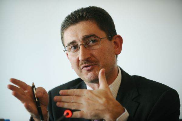 Bogdan Chiriţoiu a obţinut un nou mandat la conducerea Consiliului Concurenţei